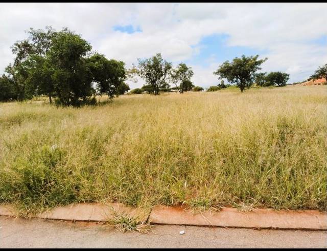 LAND FOR SALE IN STERPARK